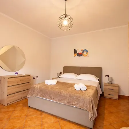 19 Apartment